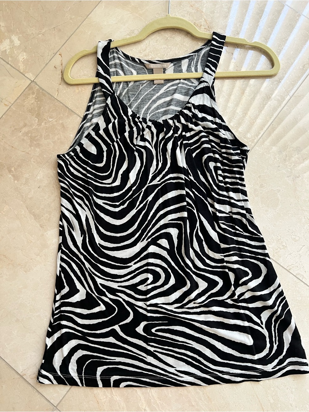 Banana Republic Black & White Halter Sleeveless Tank Top Women’s Size M
